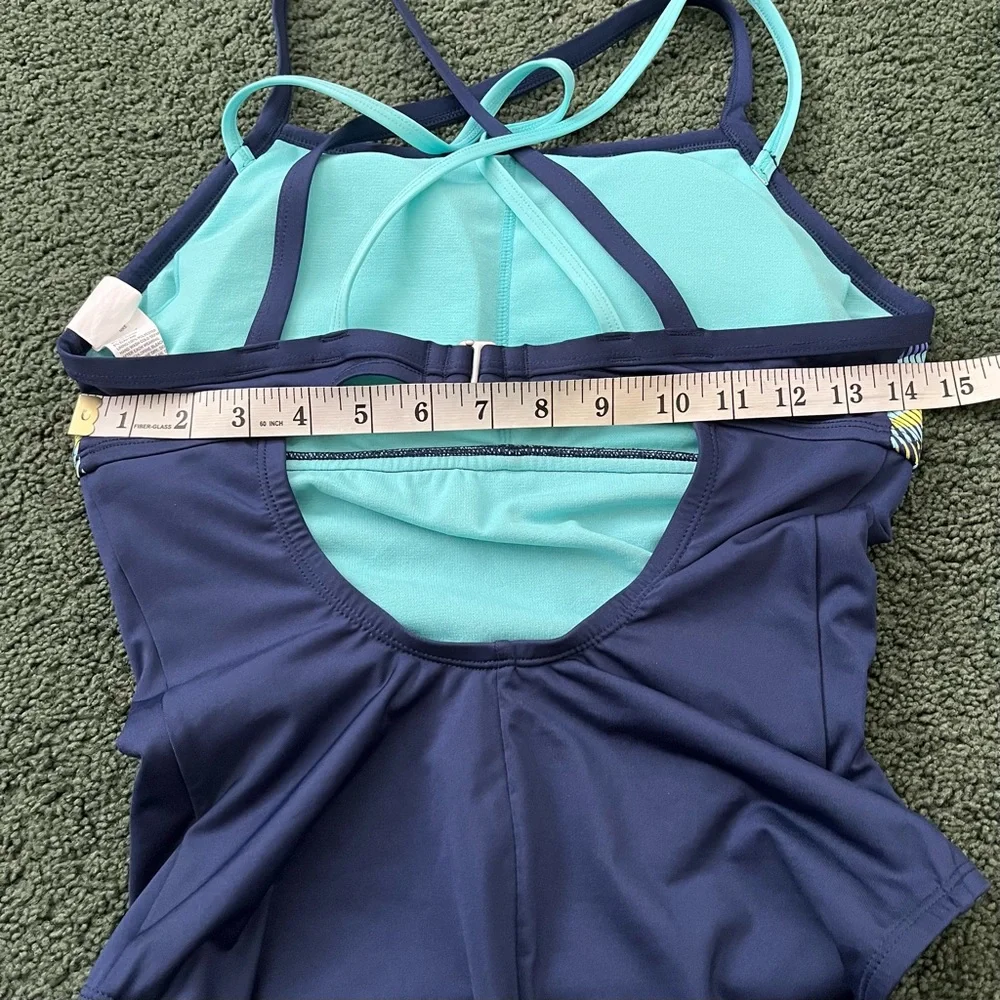 Nike Striped Double Crossback One-Piece Swimsuit M - Picture 12 of 15